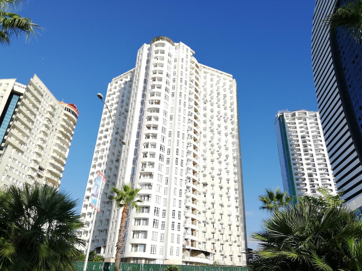 Tato'S Apartment 巴统 外观 照片